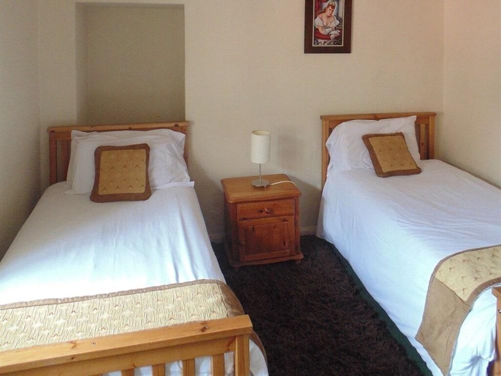 The Dusthole Hotel Shepton Mallet Ngoại thất bức ảnh