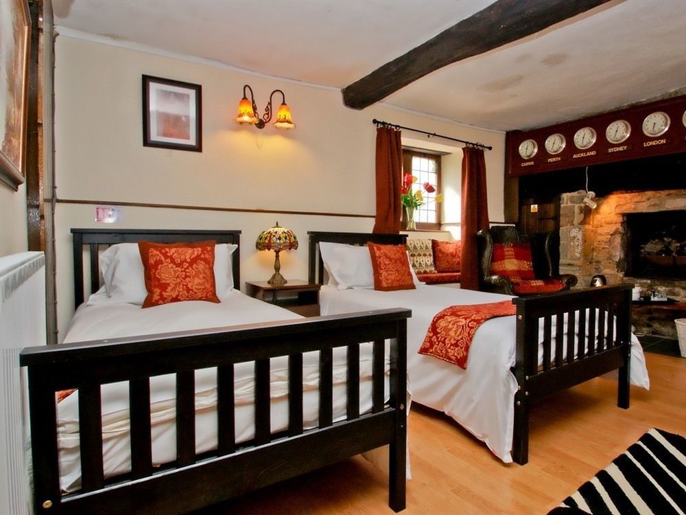 The Dusthole Hotel Shepton Mallet Ngoại thất bức ảnh